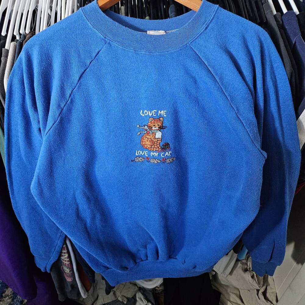 Vintage Love Me Love My Cat Embroidered Blue Sweatshirt